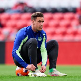 Barca and Ter Stegen in communication 'war', Neymar linked to Ligue 1 return - Euro Transfer News