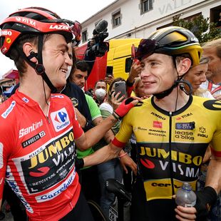 Vingegaard has chance to make history in Pogacar’s absence
