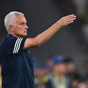 Benfica appoint Mourinho as new manager