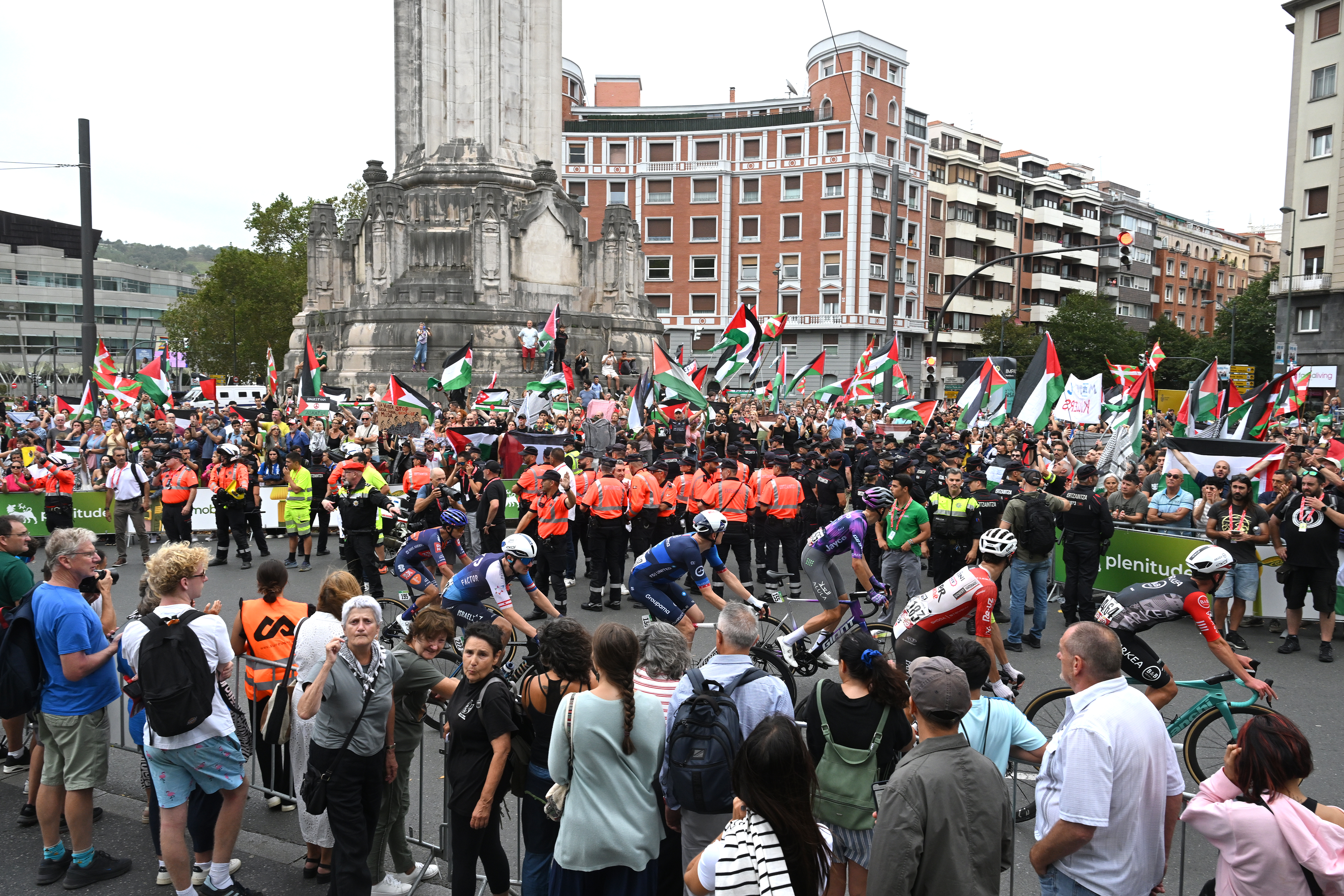 A bilbaói befutó a Vueltán.