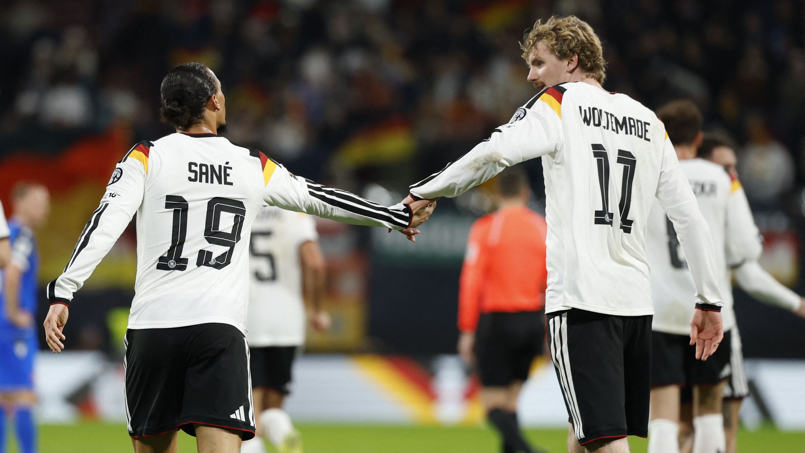 Germany hit Slovakia for six to book World Cup spot