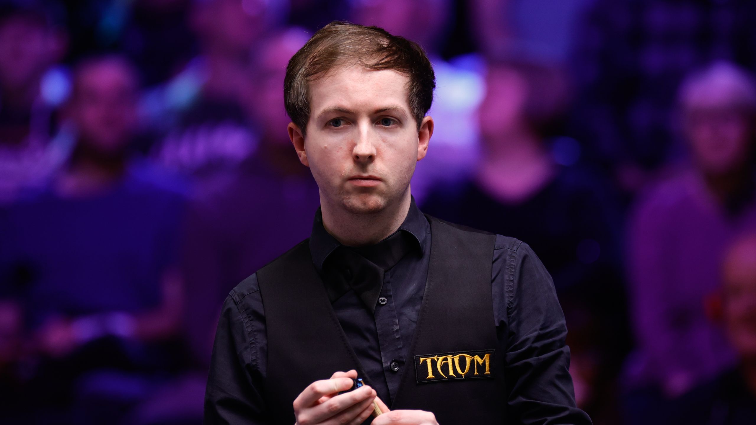 Image for UK Championship snooker LIVE – John Higgins leads Shaun Murphy in blockbuster evening clash after Zhao Xintong eliminated