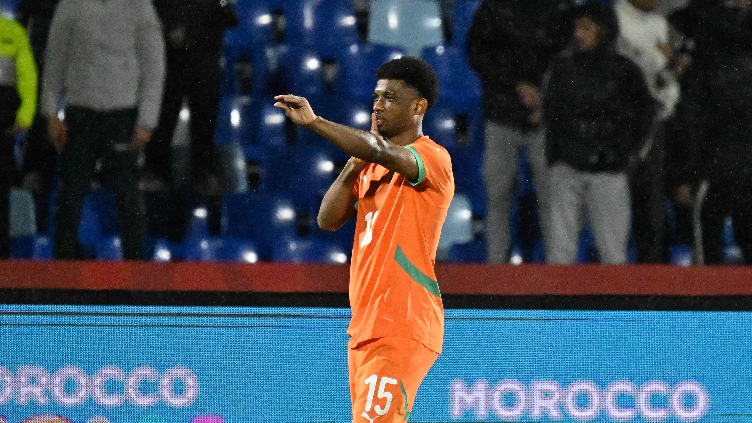 Amad fires defending champions Ivory Coast to victory over Mozambique