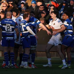 Exeter suffer early blow as Ridl shown red card for taking out Arundell in air