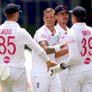 'Finally!' - Nightwatchman Neser falls after 90 balls