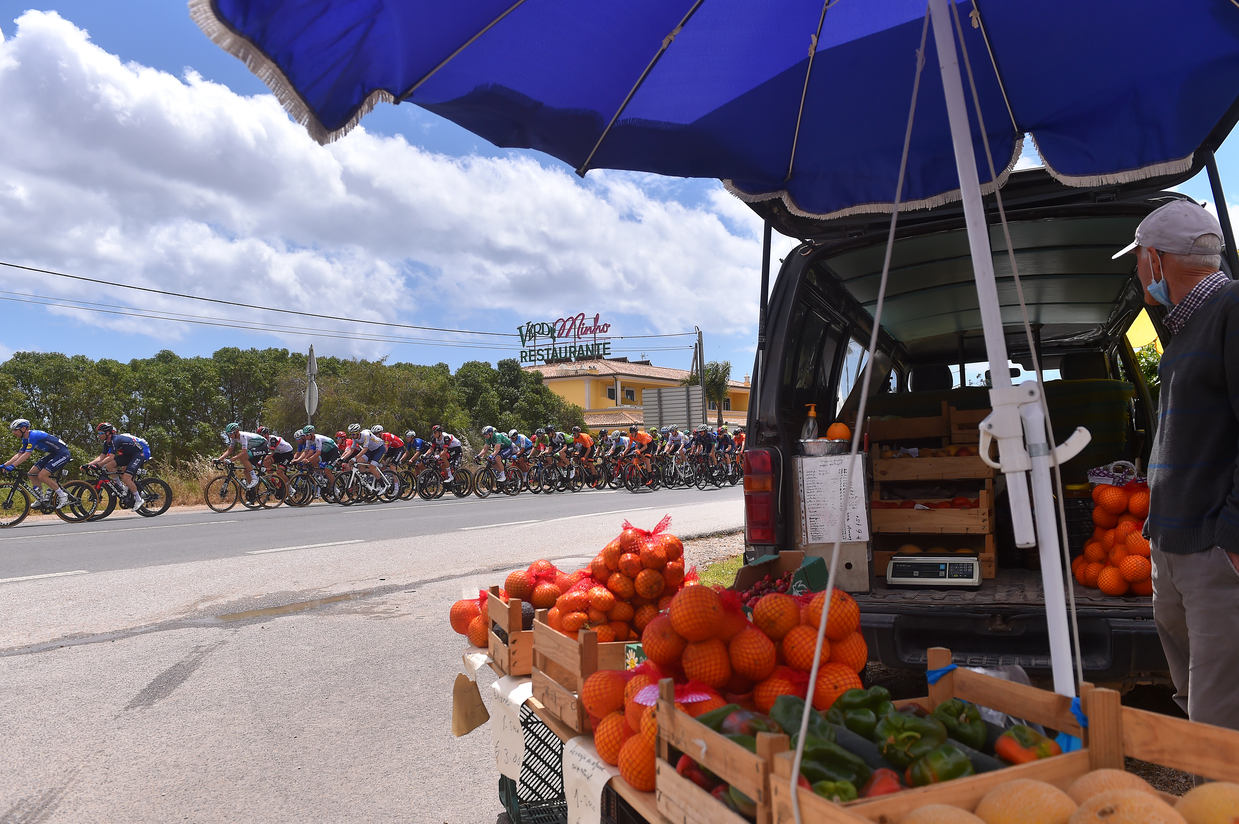 Mezőny a 2025-ös Algarvén.