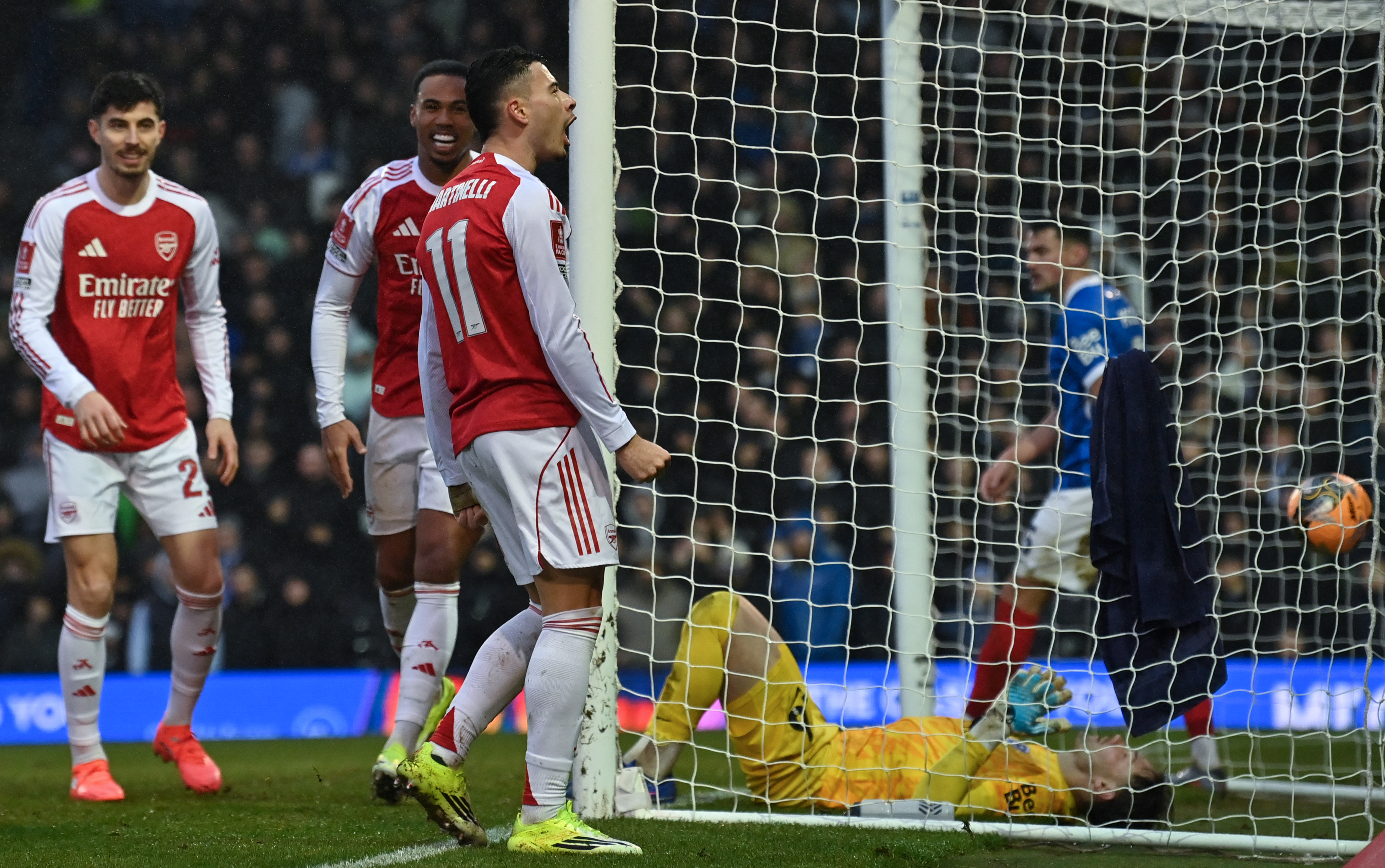 Martinelli R9 Meme Revivez Portsmouth - Arsenal - FA Cup - 3e tour : Même secoués, Gabriel ...