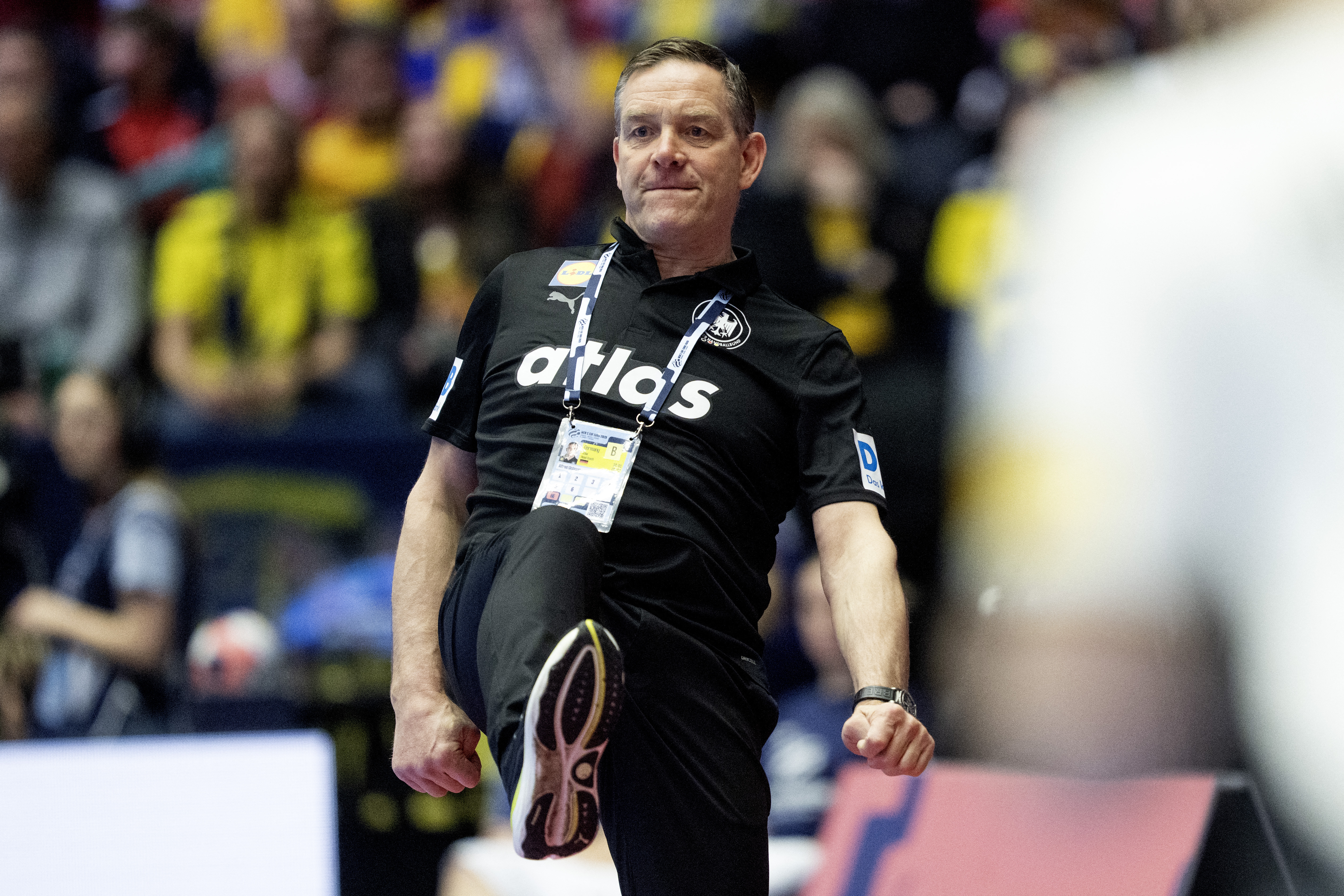 Bundestrainer Alfred Gislason steht mit Deutschland zum ersten Mal im EM-Finale.