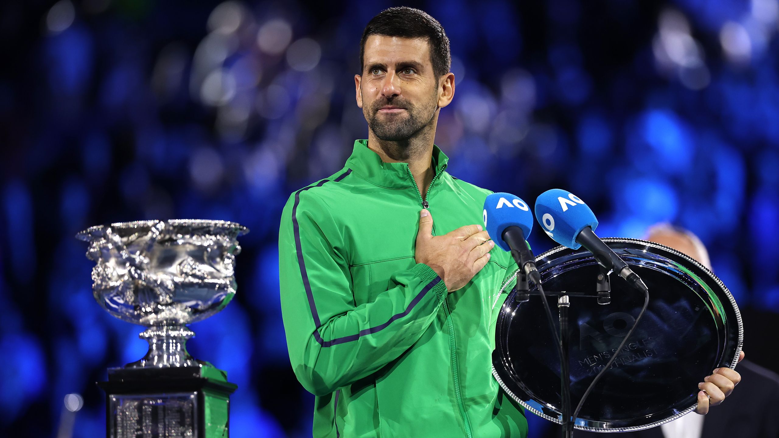 Australian Open - Novak Djokovic bei Siegerehrung nach Niederlage gegen  Carlos Alcaraz: "Habe ich noch nie erlebt" - Eurosport