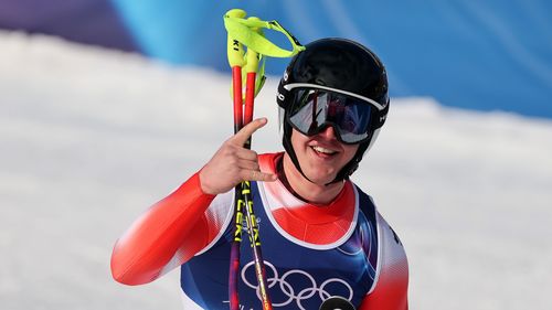 Watch: Von Allmen 'dismantles' Odermatt on way to spectacular downhill gold