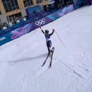 Trotz acht Sekunden Rückstand: Shepiuk lässt sich im Ziel feiern