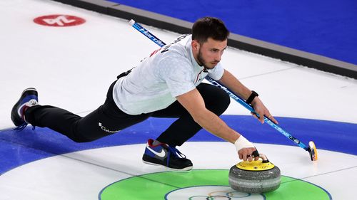 Die Halle bebt: US-Team setzt perfekten Stein und räumt ab