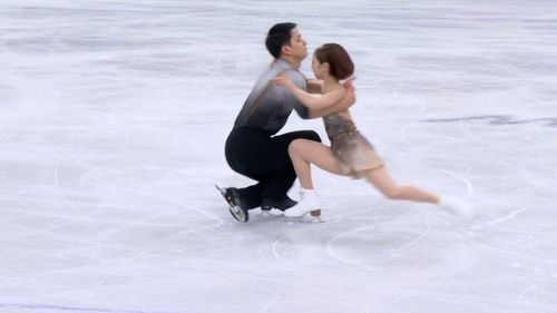 "Die reißen gerade die Paarlauf-Welt ein": Miyura/Kihara mit Traum-Kür