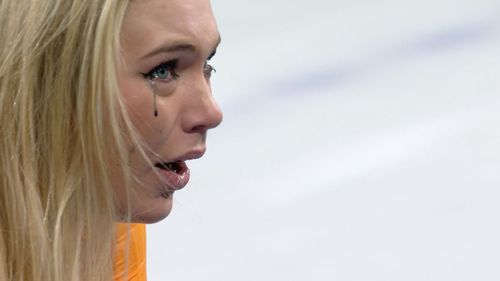 Jutta Leerdam in tranen na waanzinnig olympisch record en gouden medaille op 1.000 meter