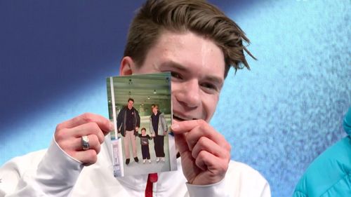 Gedenken an verunglückte Eltern: Große Emotionen bei Naumov