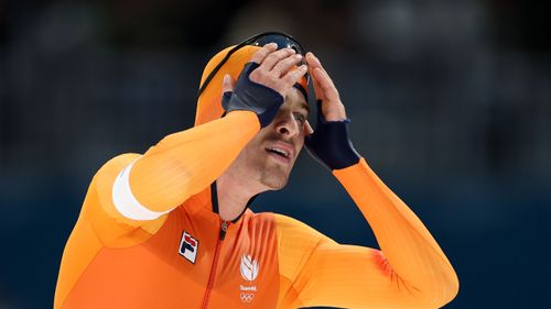 Watch: Wennemars FUMES with rival after collision denies him Olympic record