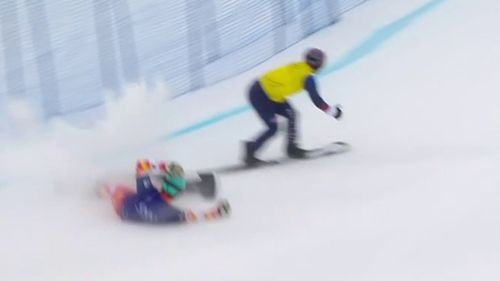 Disqualifikation nach dieser Szene: US-Skicrosser räumt Spanier ab