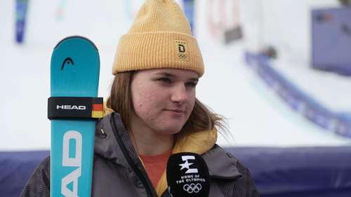 Aicher nach Super-G-Aus: "Darf mit Startnummer 7 nicht passieren"