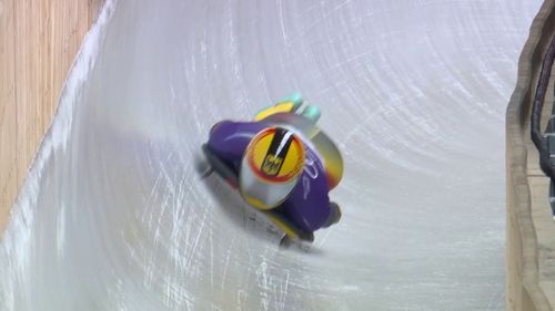 Da ist die Medaille! Grotheer hält Konkurrenz auf Abstand