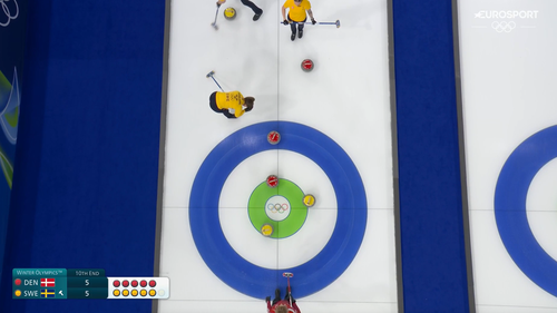 Kæmpe svensk fejl: Fjerner to egne sten fra huset