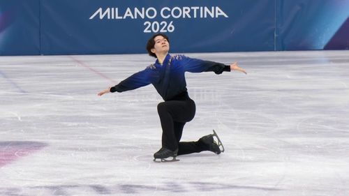 Kagiyama stürzt, lässt Federn und holt trotzdem Silber