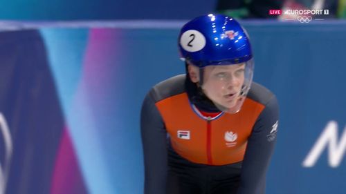Xandra Velzeboer domineert haar heat op 1.000 meter - olympisch kampioene op 500 meter dendert door