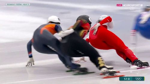 Selma Poutsma komt hard ten val op 1.000 meter shorttrack en ligt uit olympisch toernooi