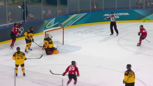 Deutschland unter Druck: Kanada zieht nach Torwartfehler davon