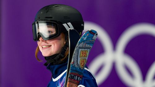 Muir breezes through big air qualification to set up slopestyle redemption