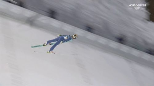 Skok Bełtowskiej w 1. serii konkursu indywidualnego na IO Mediolan - Cortina 2026