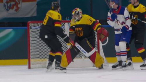 Ganz krummes Ding: DEB-Team kassiert dritten Gegentreffer