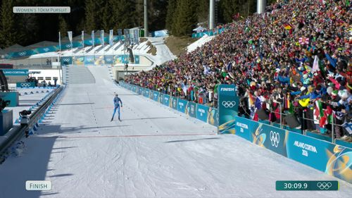 Vittozzi zdobyła złoto w biathlonowym biegu pościgowym kobiet na 10 km na IO Mediolan - Cortina 2026
