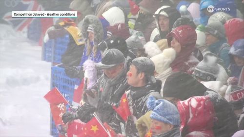 'Huddling together like penguins' - Big air delayed by conditions 