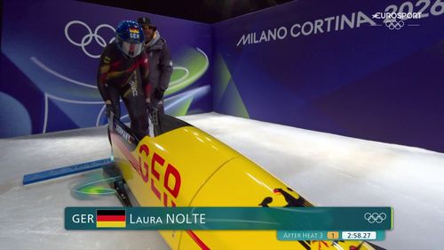 41-jarige Elana Meyers Taylor pakt in monobob eindelijk olympisch goud na comeback in laatste run
