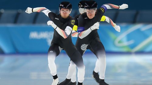 Nach kuriosem Start: Deutschland nutzt Chance im Verfolgungsduell