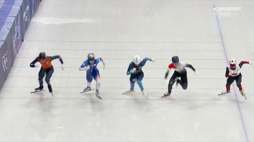 Nincs magyar továbbjutás 500 méteren: Moon Wonjun bemozdult a rajtnál, kizárták