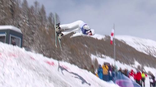 Unterrotiert! Australierin Frigo stürzt in Qualifikation spektakulär