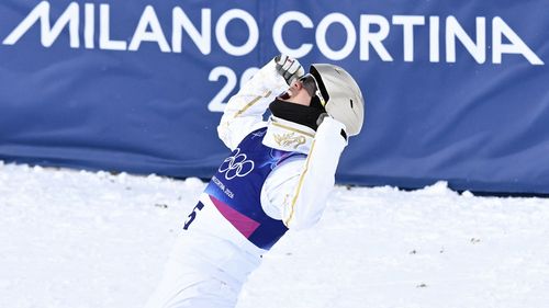 Kínai aranyérem férfi síakrobatikában, videón Wang Xindi olimpiai győzelmet érő ugrása!