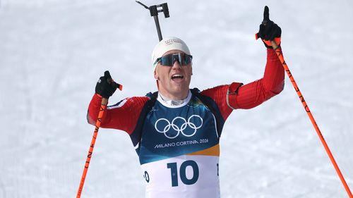 Johannes Dale-Skjevdal reina en los 15km y Laegreid culmina el doblete de Noruega
