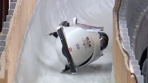 Bangen um Mandlbauer! Österreich 2 stürzt im zweiten Lauf