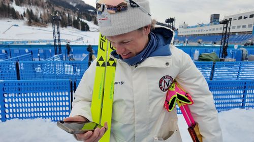 Klaebo ogląda reakcję rodziny i dziewczyny na jego szósty medal na IO Mediolan - Cortina 2026