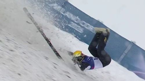 Crash mit Salto! Chinese Li schlägt hart auf und überschlägt sich