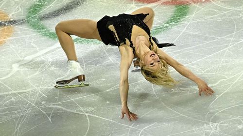 Pop-Qeen meets Olympia: Glenn performt zu Lady Gaga