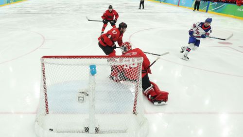 Durch die Beine von Binnington - Hughes macht USA zum Olympiasieger! 