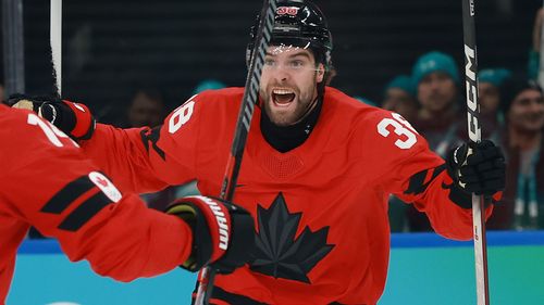 "Lancer du poignet remarquable" : le Canada égalise et relance la finale