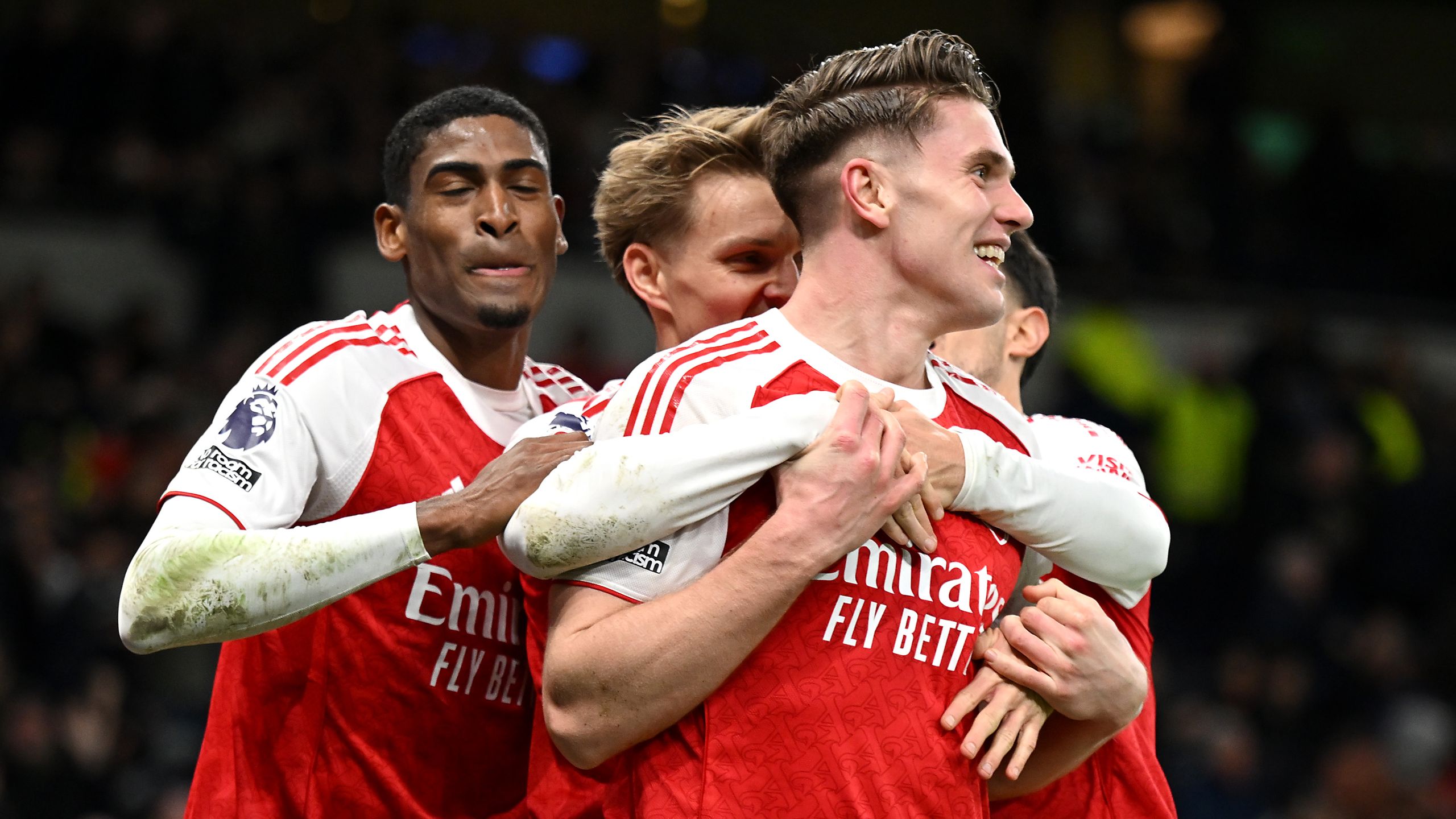 Tottenham 1-4 Arsenal result - Viktor Gyokeres and Eberechi Eze braces secure derby win as Mikel Arteta's team restore five-point Premier League lead - TNT Sports