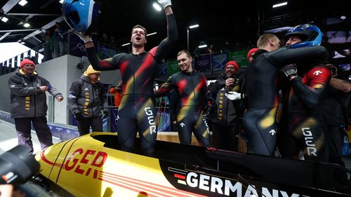 Kettős német siker négyes bobban az olimpián, Thorsten Margis az ötödik aranyával rekorder lett