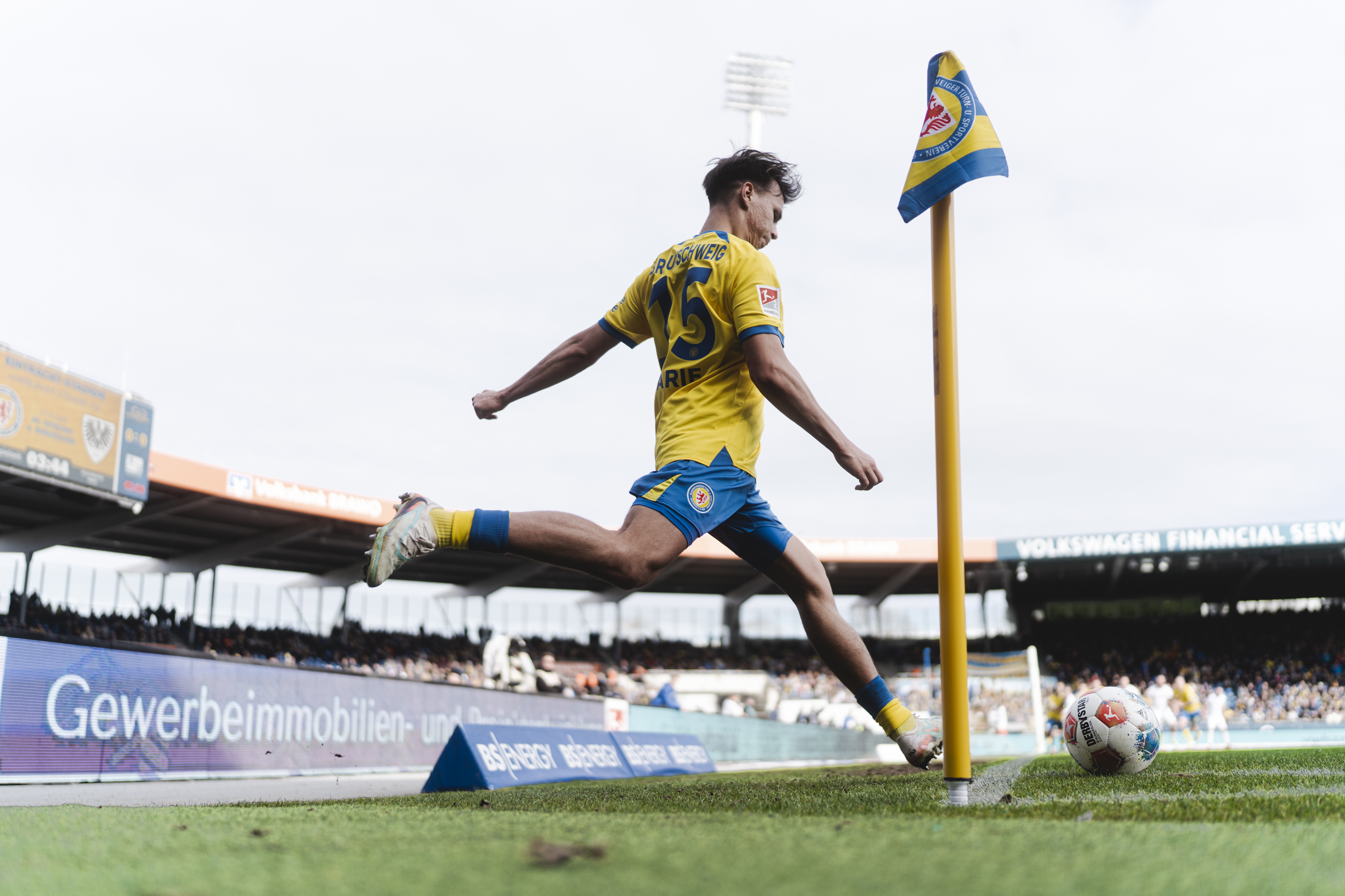 Spielszene Eintracht Braunschweig gegen Fortuna Düsseldorf