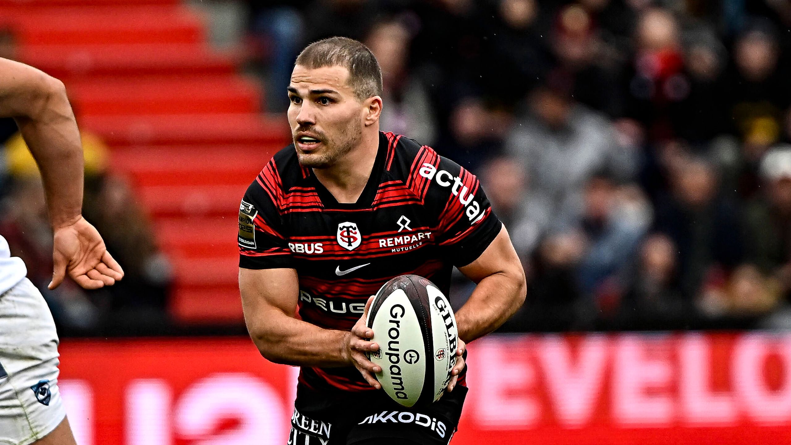 Thomas Ramos forfait pour la demi-finale de Toulouse contre le Racing, Antoine Dupont titulaire