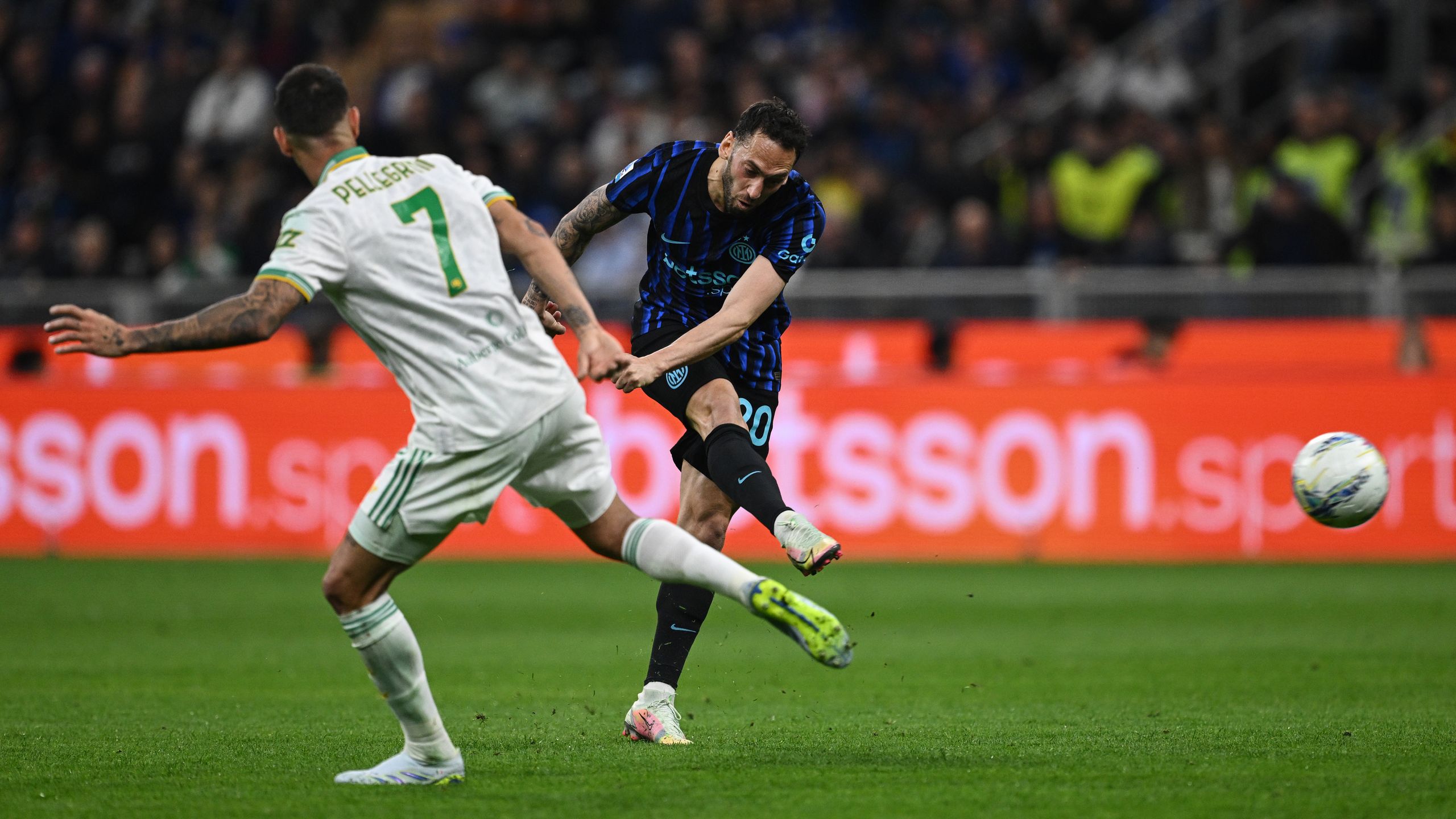 Inter 5-2 Roma recap - Serie A leaders run rampant smashing Champions  League chasing opposition at the San Siro